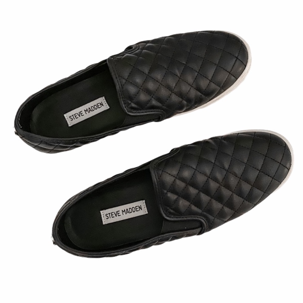 Steve Madden “Ecentrcq” Sneaker